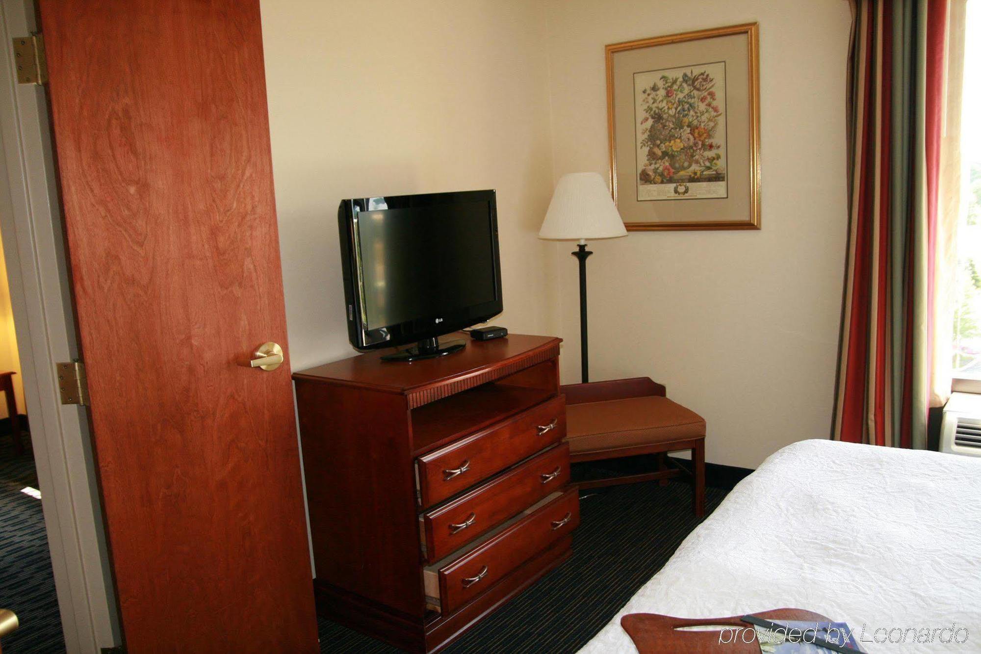 Hampton Inn & Suites Valley Forge/Oaks Phoenixville Bilik gambar