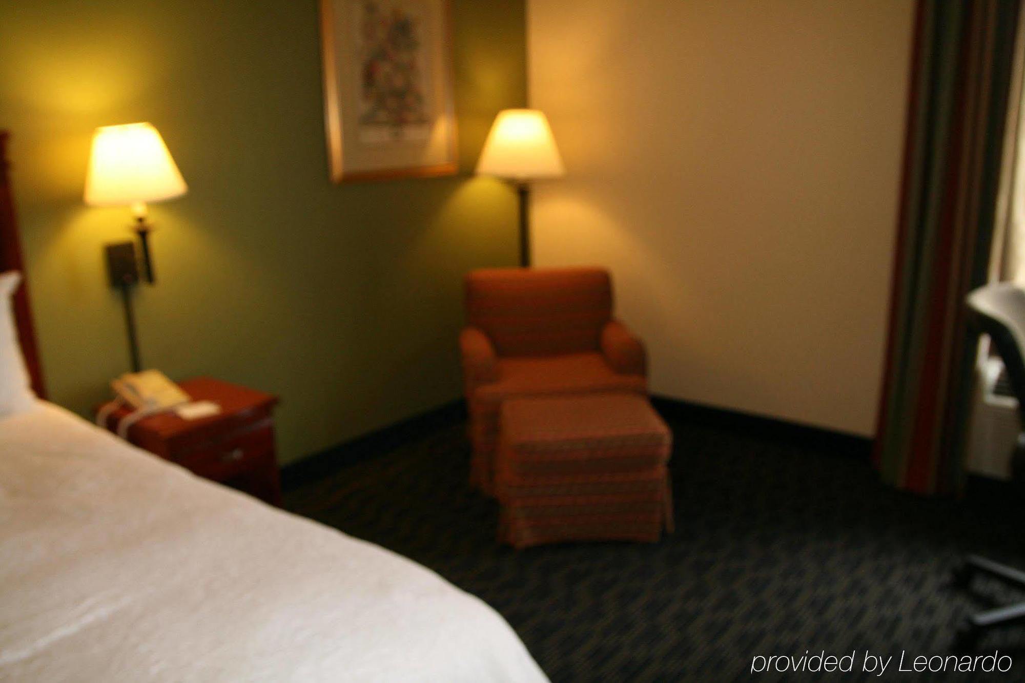 Hampton Inn & Suites Valley Forge/Oaks Phoenixville Bilik gambar