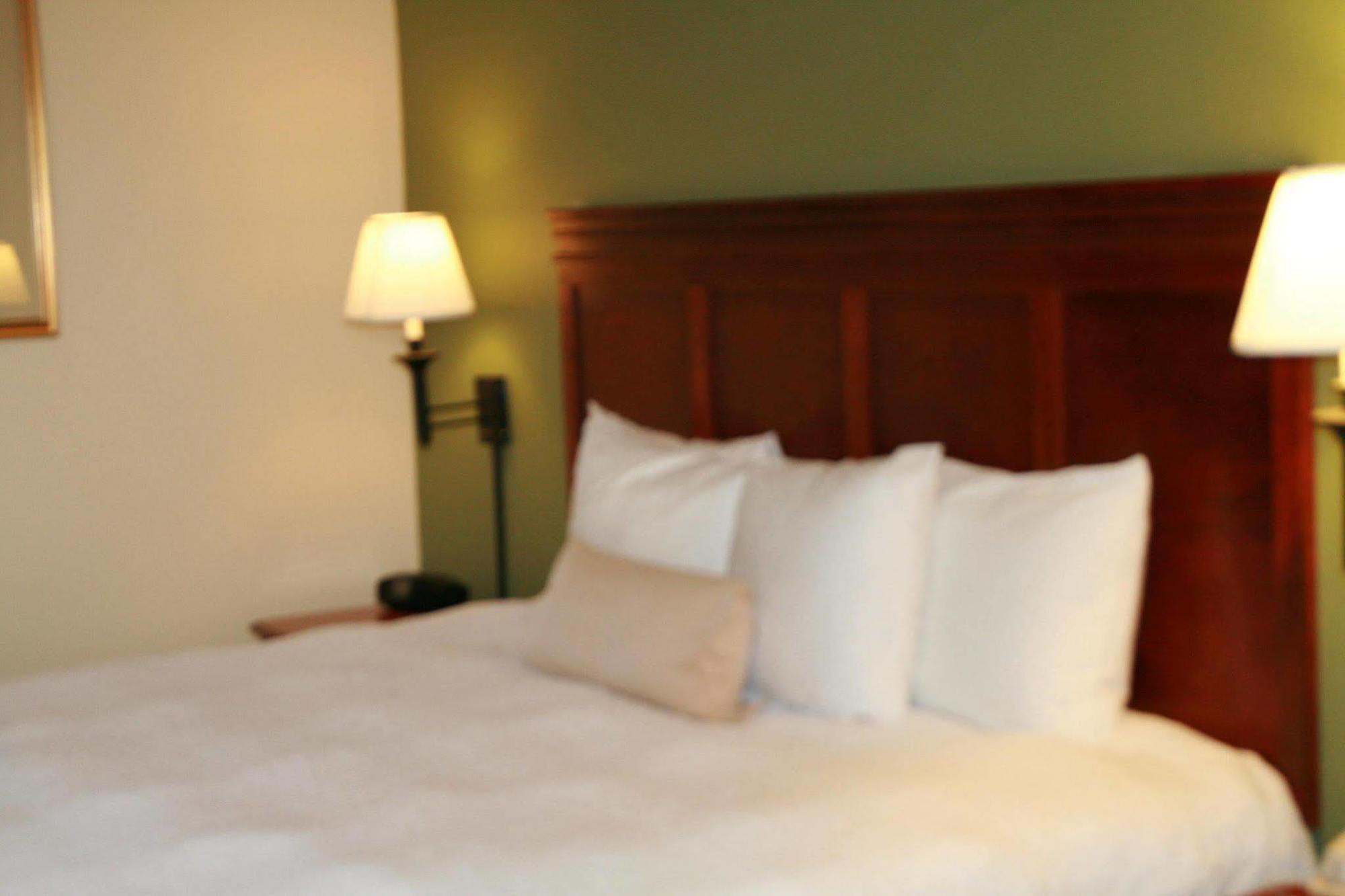 Hampton Inn & Suites Valley Forge/Oaks Phoenixville Bilik gambar